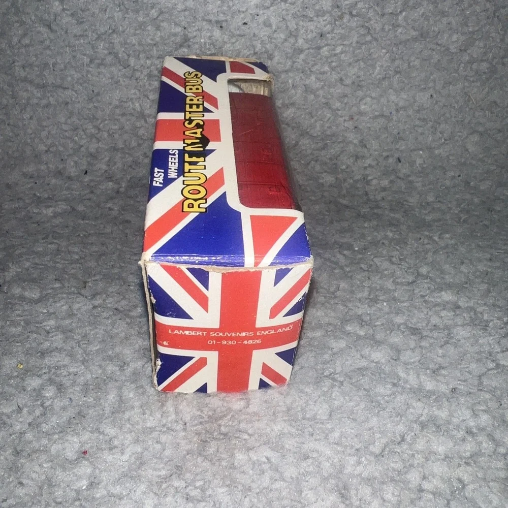 NOS London Metal Double Decker Bus Piccadilly Circus Lambert Souvenirs England‎